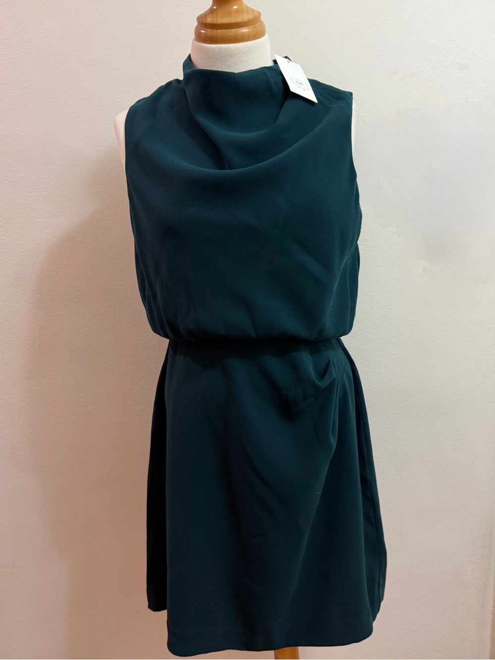 CUE Sleeveless Teal Green Blouson Dress